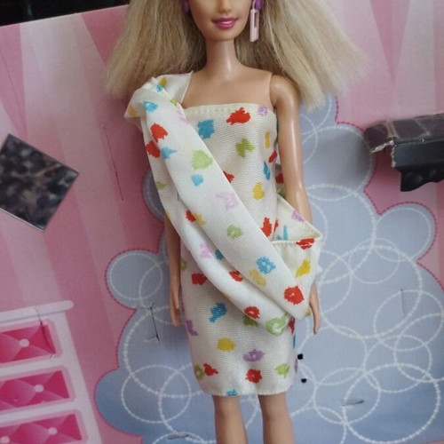 Barbie vintage doll with vintage dress