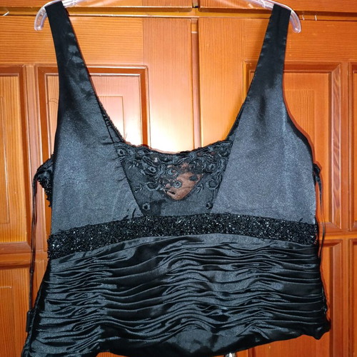 Luxury evening top made in Italy new, black with sequins and lace