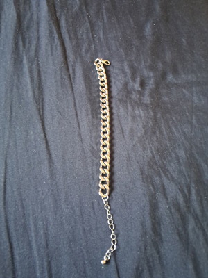 Wrist chain small grey