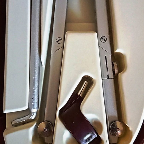Vintage Lorenz precision metal compass set with extension and case like new