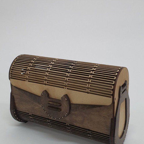Wooden crossbody bag new with customizable engraving and strap