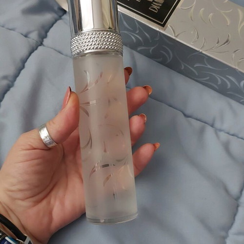 Brilliant White Diamonds by Elizabeth Taylor 100ml EDT women's perfume like new