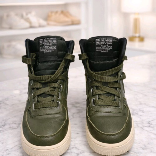 Nike Air Force 1 AF High Utility sports shoes like new, size 37.5, green