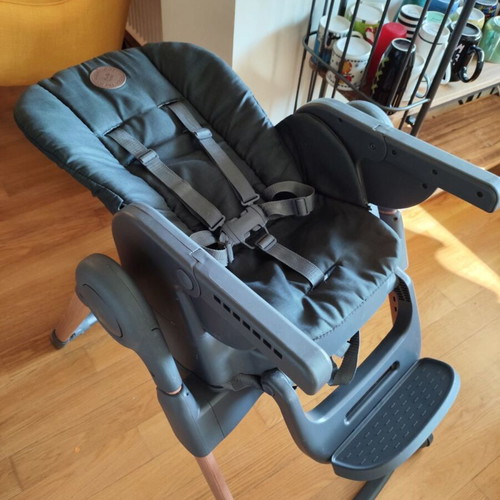 Maxi Cosi Minla High Chair 6 in 1 like new, adjustable height