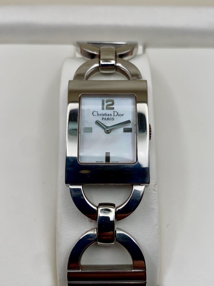 Christian Dior Women's Watch D78-109… - € 250,00 - Vendora.cy