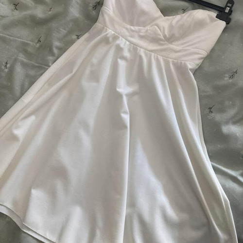 Strapless dress like new, white, alpha line, knee length