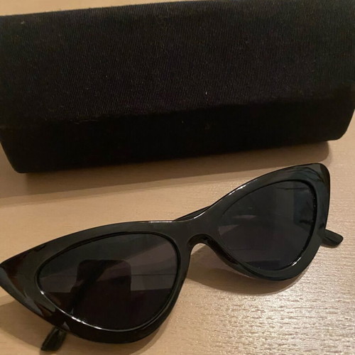 Cat Eye Regalis Sunglasses used, black