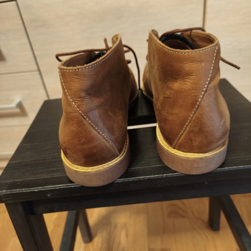 Clarks men's boots brown tan like new, size 44.5
