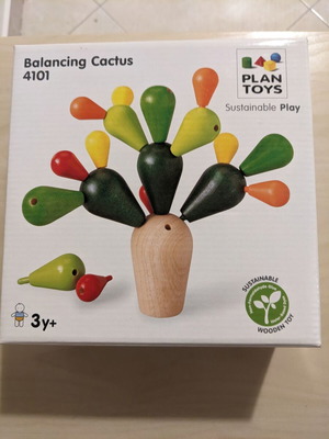 Balancing Cactus wooden toy like new Plan Toys
