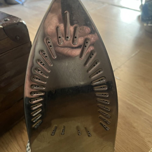 Ronson iron