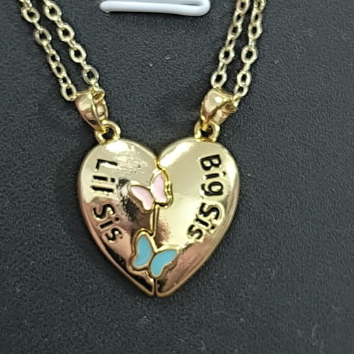 Big Sis – Lil Sis necklace set with magnetic heart, gold color