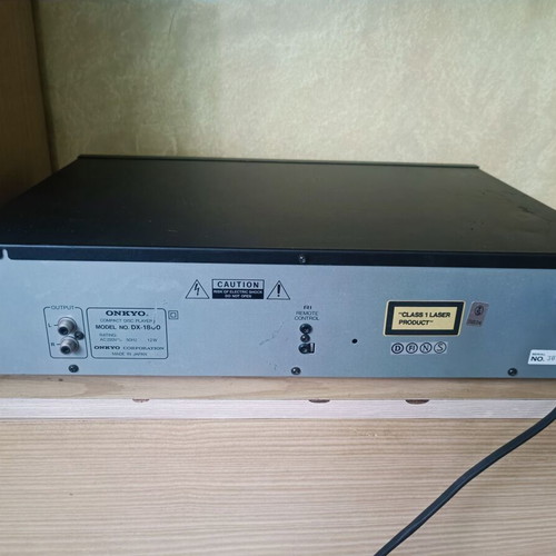 Onkyo DX-1800 CD player like new, vintage 1990 Japan