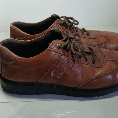 Men's shoes used, size 41, brown