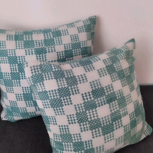 Woven traditional pillows like new, set of 2, 50x50 cm