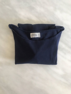 Zara blue top with short sleeves, size M, like new