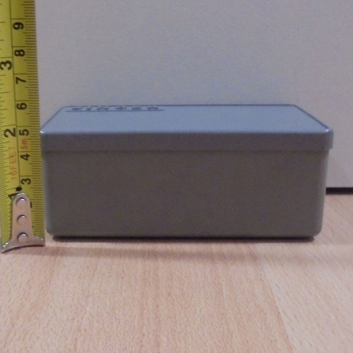 Singer old plastic storage box for threads and needles used