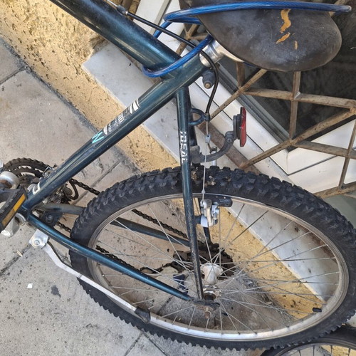 Ideal mountain bike refurbished with new gears
