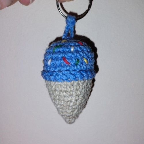 Crochet keychains new, various designs