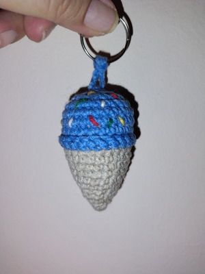 Crochet keychains new, various designs