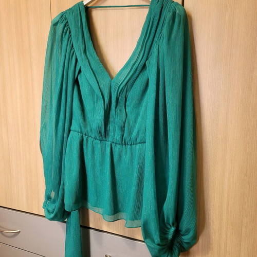 Petrol BSB blouse like new with gold thread and waist belt size M