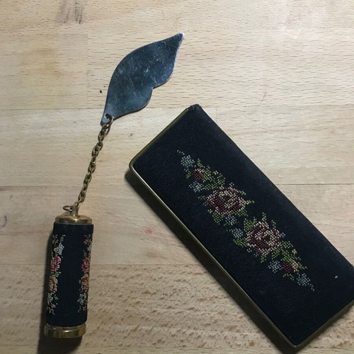 Vintage case for comb and lipstick with mirror like new