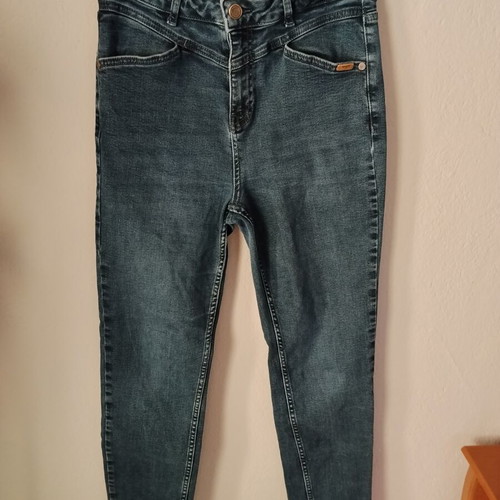 Attrattivo jeans like new, size M 38, blue