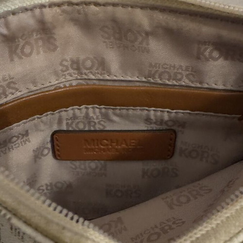 Michael Kors crossbody bag used, white and gold