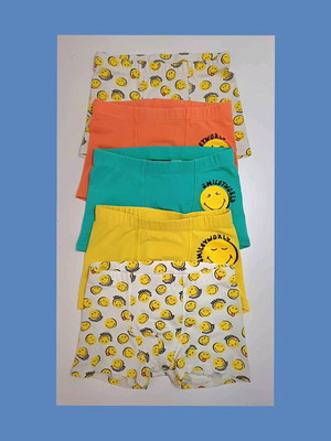 H&M SmileyWorld set of 5 boxer trunks for boys size 116 like new