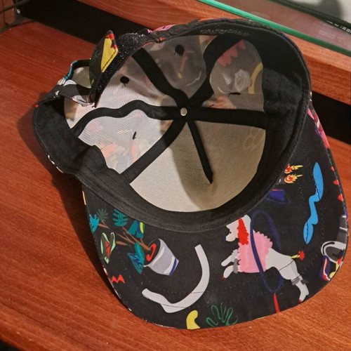 Men's hat used, black multicolor