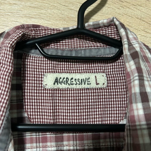 Checked shirt like new, purple and pink colors, slim fit, size L