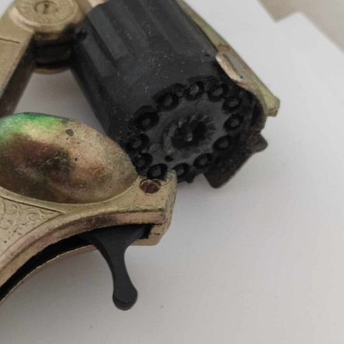 Pilaz large toy pistol like new with 12 shots