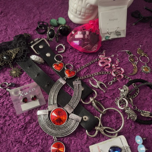 Jewellery jar like new with box