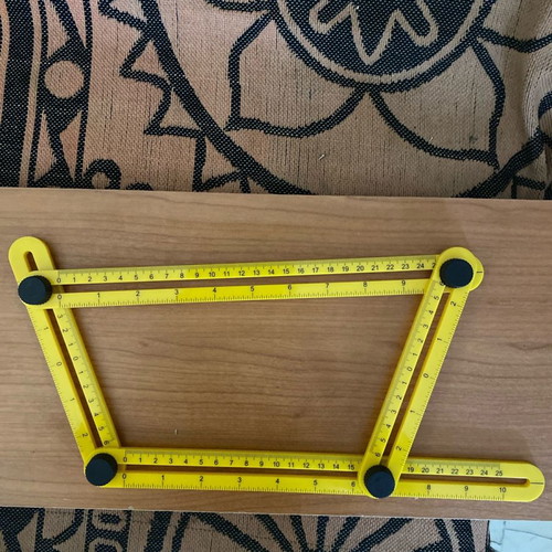 Folding ruler