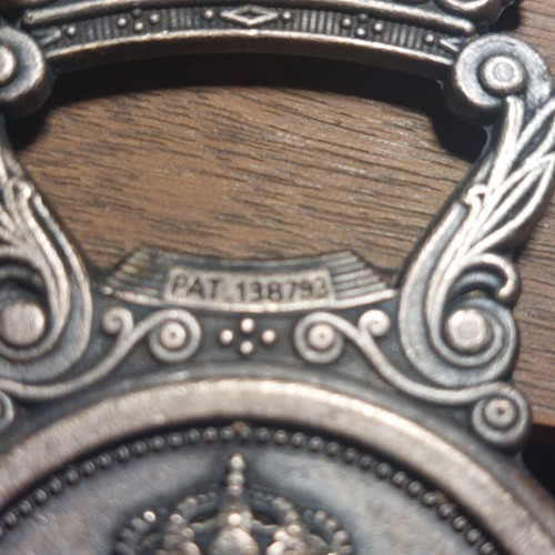 Vintage Juan Carlos & Sofia collectible metal bottle opener 1982 Spain