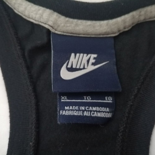 Nike racerback women's tank top used, size XL, black