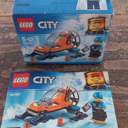 Lego City 60190 building set
