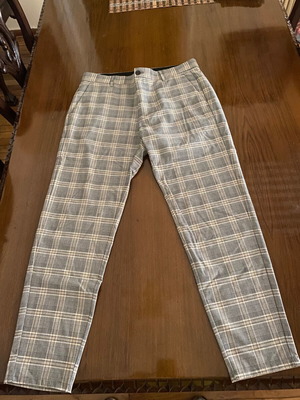 Παντελόνι pull and bear