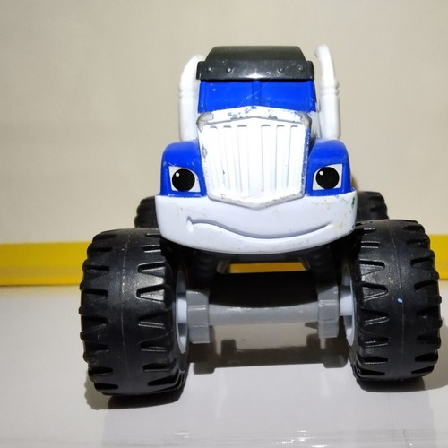 Crusher Monster Truck Blaze and the Monster Machines Fisher-Price