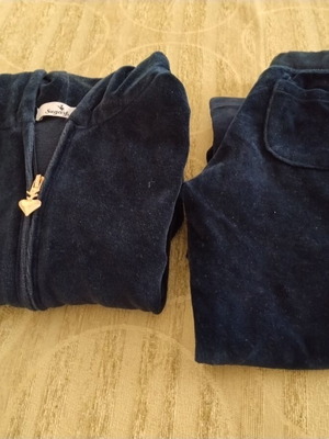 SugarFree girls' blue velour tracksuit set like new, 3-4 years