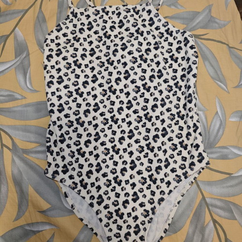 Zara Girls' One-Piece Swimsuit like new, size 128-134 cm