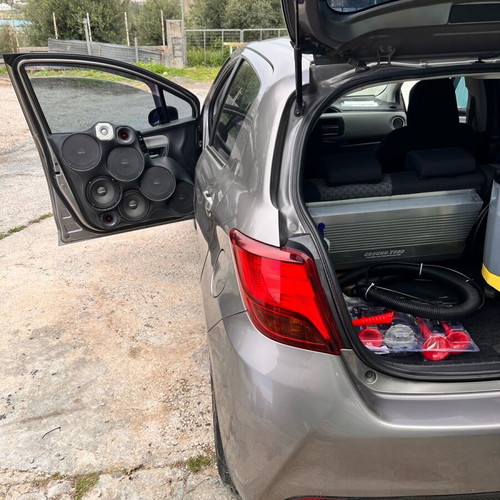 Ηχοσύστημα για Toyota Yaris 2015-2019 σαν καινούργιο