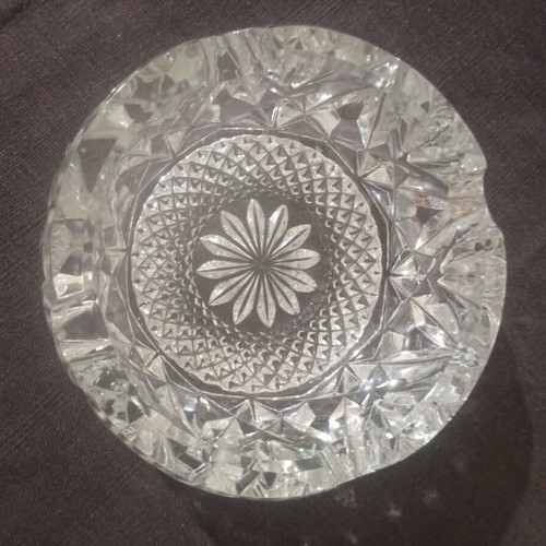 Crystal ashtray like new