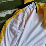 Adidas ανοιξιάτικο μπουφάν σαν καινούργιο, μέγεθος L, μαύρο και κίτρινο
