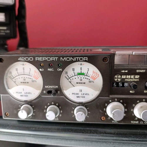 Portable voice recorder like new