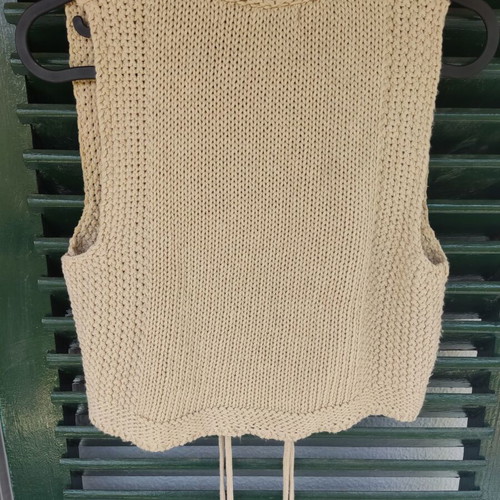 Attrattivo Crochet Vest Small Beige boho chic like new