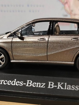 Mercedes Benz B Class W 246 1/43 model new