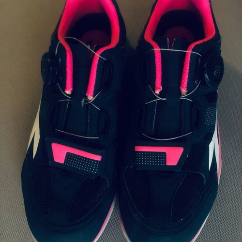 Diadora cycling shoes size 38 like new, black and pink