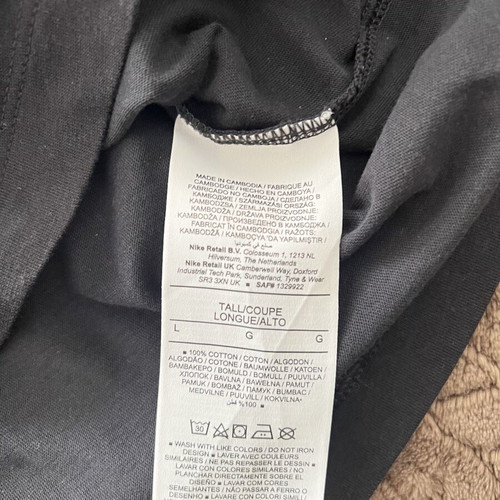 Nike sleeveless shirt new, black, size L