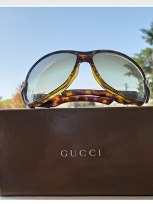 Gucci γυαλιά ηλίου μεταχειρισμένα με σχέδιο ζώνη στους βραχίονες