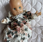 Two vintage collectible dolls